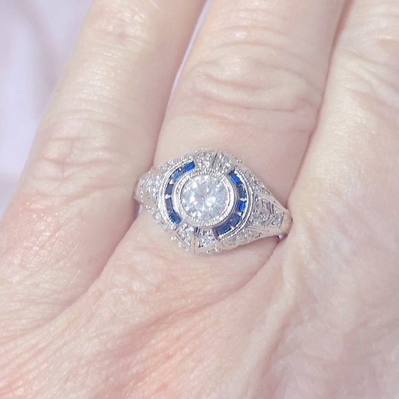 5A & 925 Sterling See video! Antique Sapphire 925 & 5A vintage ring! 6-155 - Picture 3 of 10